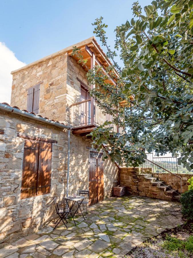 The Carob Tree Villa - Rustic Luxury Home With Access To Pool And Restaurant Larnaca Dış mekan fotoğraf